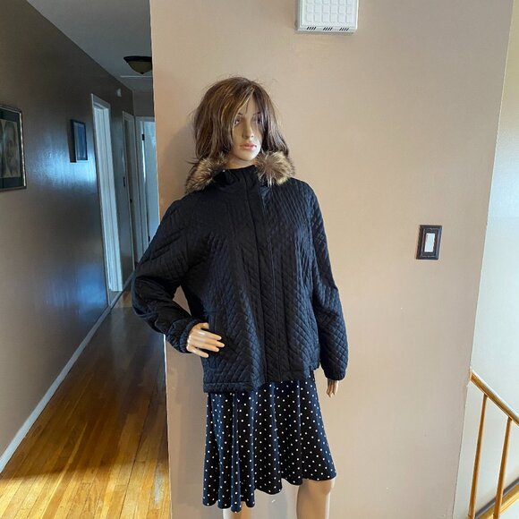 Burberry Quilted Fleece Lined Black Jacket W/Removeable Fur Hood XL - Picture 8 of 15